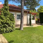 B4 Garden *** Semesterbostad *